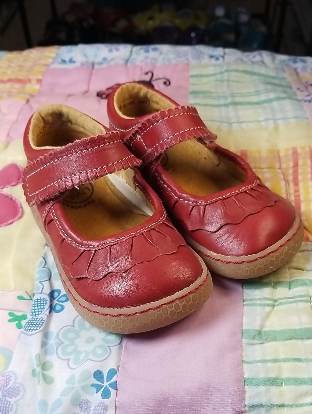 Livie & Luca Red Leather Mary Jane Girls Shoes Size 6 Ruche
